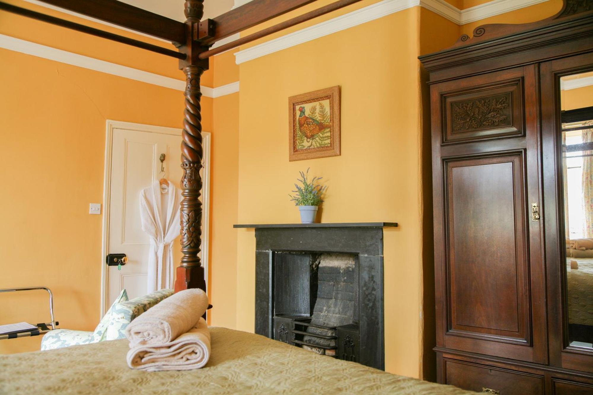 Huntlands Farm Bed & Breakfast Bromyard Esterno foto