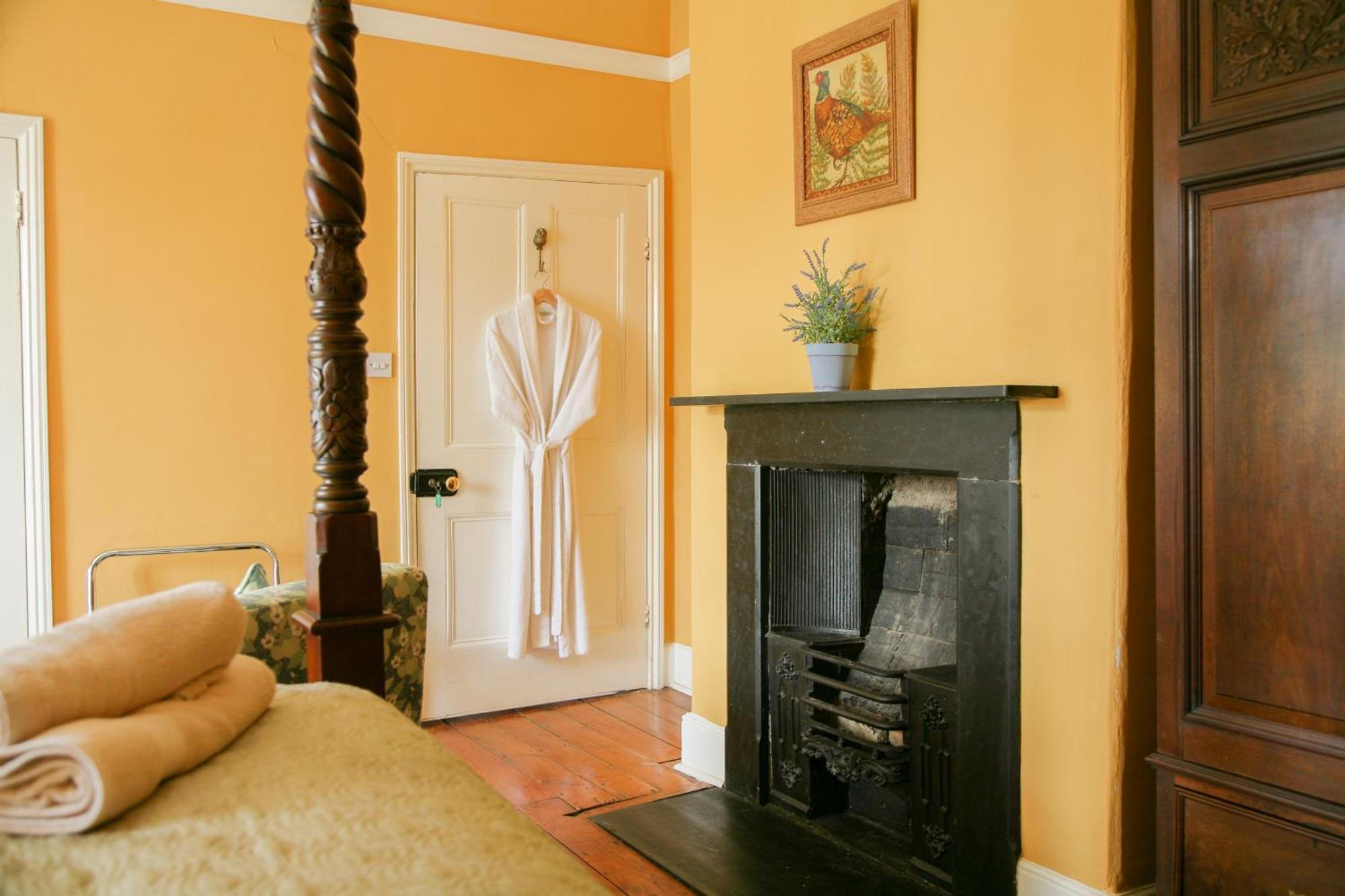 Huntlands Farm Bed & Breakfast Bromyard Esterno foto